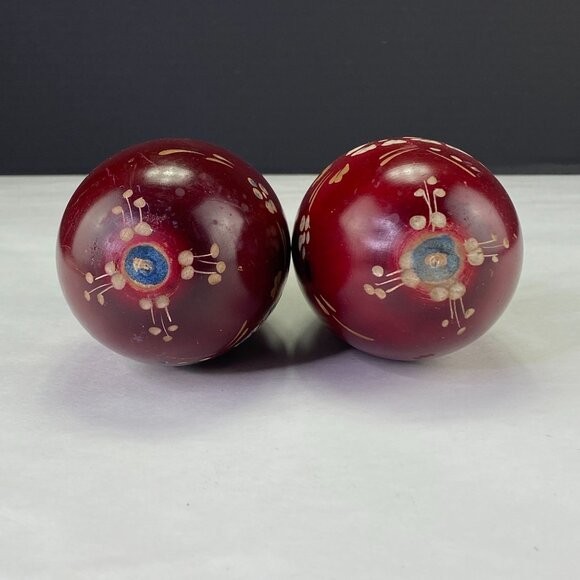 Vintage Red Wood Maracas With Floral Design - Picture 5 of 12